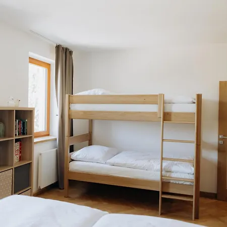 Familyvilla, New 4 Luxury Big Apartments, Parking Апартаменты Прага