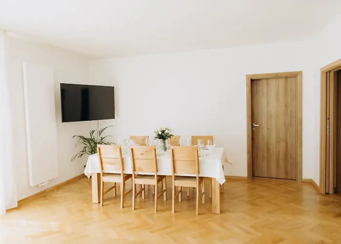 Familyvilla, New 4 Luxury Big Apartments, Parking Апартаменты *