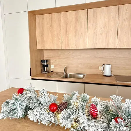 Apartment Familyvilla, New 4 Luxury Big Apartments, Parking Prag