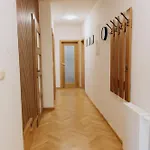 Апартаменты Familyvilla, New 4 Luxury Big Apartments, Parking Прага