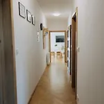 Familyvilla, New 4 Luxury Big Apartments, Parking Apartamento *