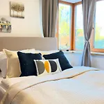 Lejlighed Familyvilla, New 4 Luxury Big Apartments, Parking