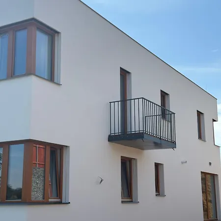 Familyvilla, New 4 Luxury Big Apartments, Parking