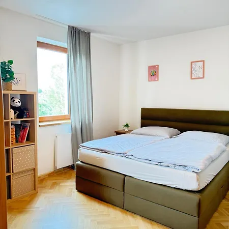 Familyvilla, New 4 Luxury Big Apartments, Parking *