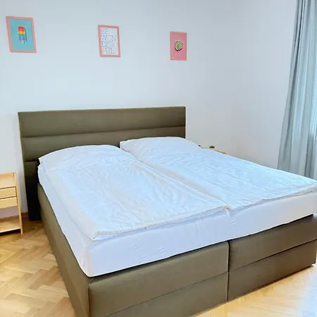 Apartment Familyvilla, New 4 Luxury Big Apartments, Parking