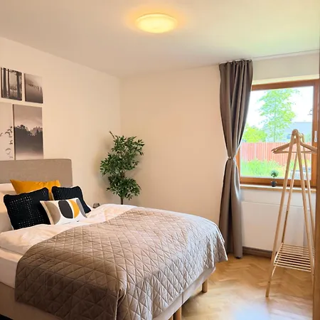 Familyvilla, New 4 Luxury Big Apartments, Parking *