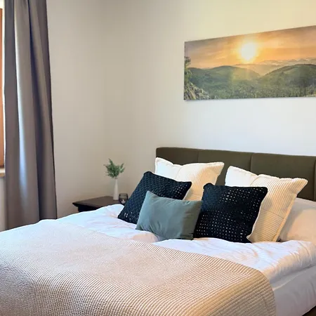 Lejlighed Familyvilla, New 4 Luxury Big Apartments, Parking