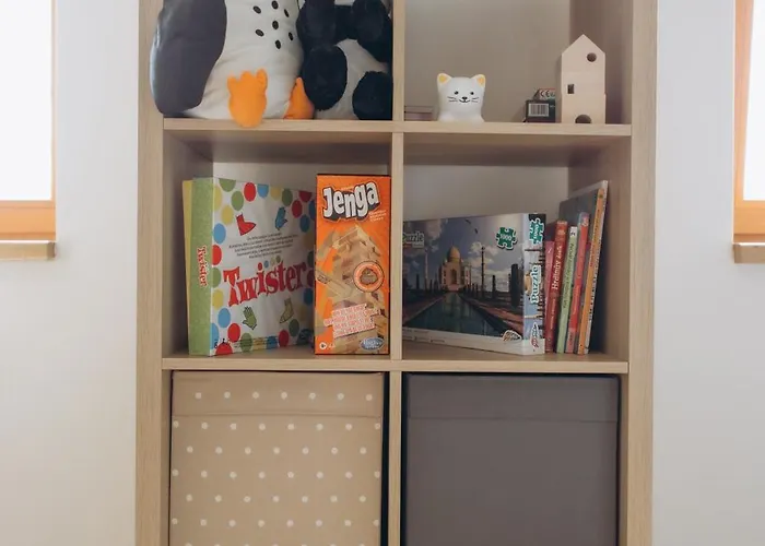 Familyvilla, New 4 Luxury Big Apartments, Parking * Prag