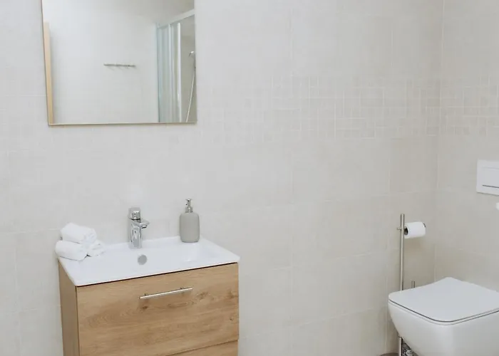 Familyvilla, New 4 Luxury Big Apartments, Parking Daire