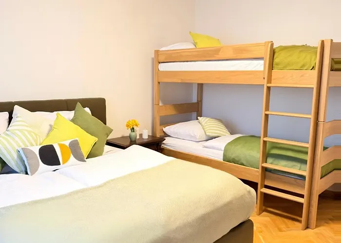 아파트 Familyvilla, New 4 Luxury Big Apartments, Parking