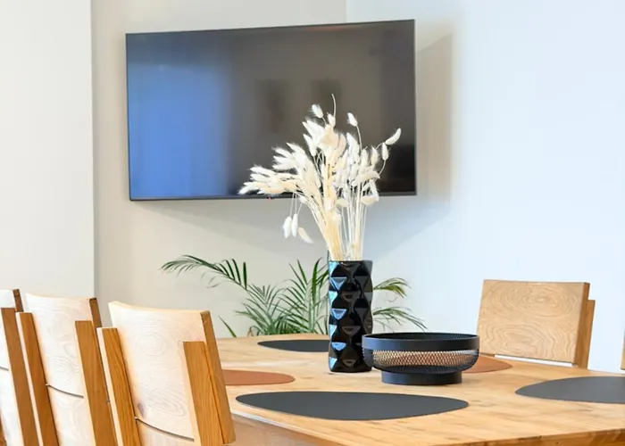 아파트 Familyvilla, New 4 Luxury Big Apartments, Parking *
