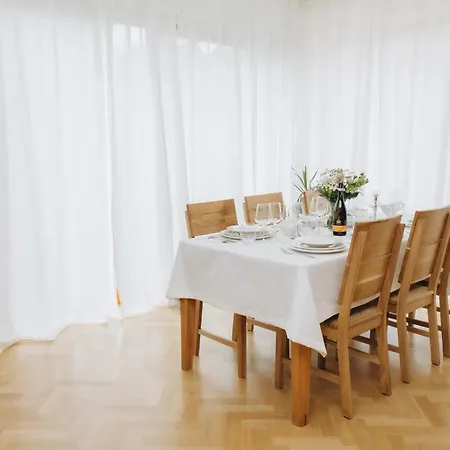 Apartament Familyvilla, New 4 Luxury Big Apartments, Parking
