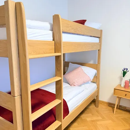 Familyvilla, New 4 Luxury Big Apartments, Parking