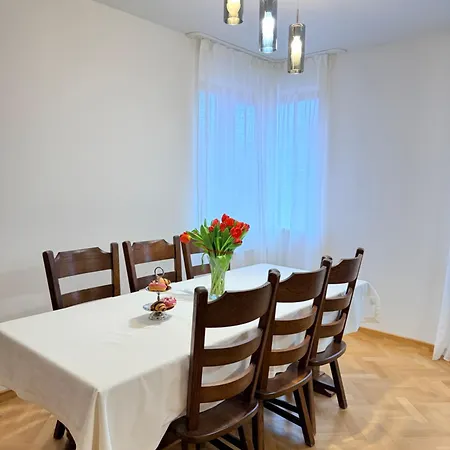 Apartment Familyvilla, New 4 Luxury Big Apartments, Parking Prague
