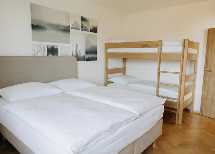 Familyvilla, New 4 Luxury Big Apartments, Parking Daire