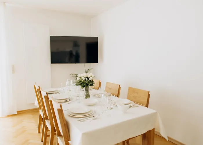 Familyvilla, New 4 Luxury Big Apartments, Parking Daire